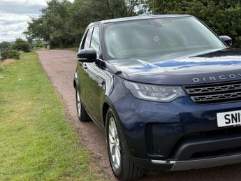 LAND ROVER DISCOVERY 3.0 SD V6 SE SUV 5dr Diesel Auto 4WD Euro 6 (s/s) (306 ps)