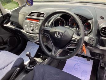 HONDA JAZZ 1.2 i-VTEC S Hatchback 5dr Petrol Manual Euro 5 (90 ps)
