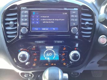 NISSAN JUKE 1.6 Tekna SUV 5dr Petrol XTRON Euro 6 (117 ps)