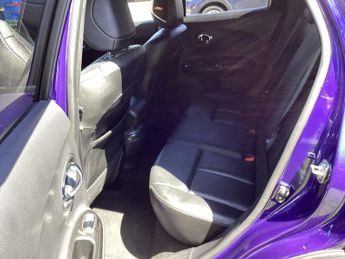 NISSAN JUKE 1.6 Tekna SUV 5dr Petrol XTRON Euro 6 (117 ps)