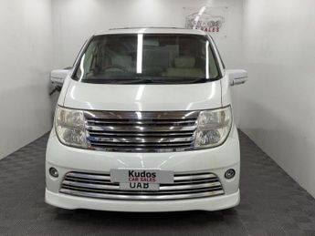 NISSAN ELGRAND E52 XL