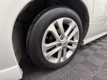 NISSAN ELGRAND E52 XL