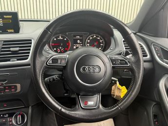 AUDI Q3 2.0 TDI S line Plus SUV 5dr Diesel S Tronic quattro Euro 6 (s/s)