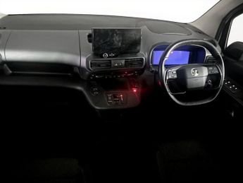 VAUXHALL Combo Life Electric 52kWh Ultimate MPV 5dr Electric Auto (7.4kW Charger) (136 ps)