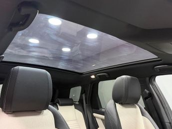 LAND ROVER DISCOVERY SPORT 1.5 P300e 12.2kWh R-Dynamic SE SUV 5dr Petrol Plug-in Hybrid Aut