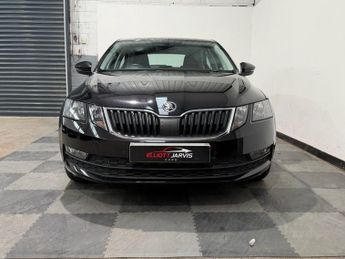 SKODA OCTAVIA 1.0 TSI SE Hatchback 5dr Petrol DSG Euro 6 (s/s) (115 ps)