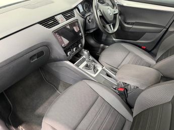 SKODA OCTAVIA 1.0 TSI SE Hatchback 5dr Petrol DSG Euro 6 (s/s) (115 ps)