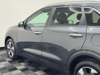 KIA NIRO 1.6h GDi 2 SUV 5dr Petrol Hybrid DCT Euro 6 (s/s) (139 bhp)