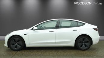 TESLA Model 3 Standard Range Plus Saloon 4dr Electric Auto RWD (241 bhp)