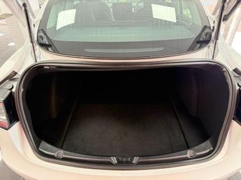 TESLA Model 3 (Dual Motor) Performance Saloon 4dr Electric Auto 4WDE (Performa