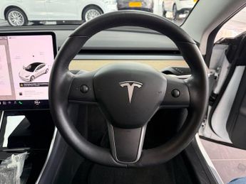 TESLA Model 3 (Dual Motor) Performance Saloon 4dr Electric Auto 4WDE (Performa