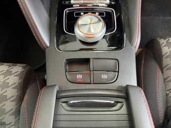 MG MG ZS 51.1kWh SE SUV 5dr Electric Auto (176 ps)