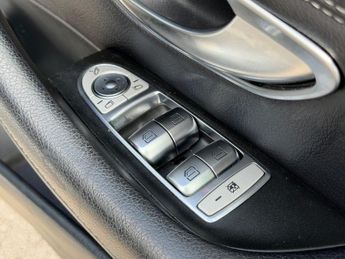 MERCEDES-BENZ E CLASS 2.0 E220d AMG Line Night Edition (Premium) Saloon 4dr Diesel G-T