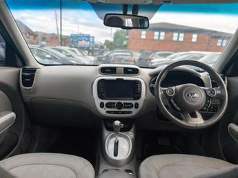KIA SOUL 27kWh EV SUV 5dr Electric Auto (109 bhp)