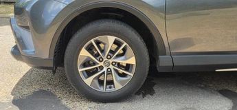 TOYOTA RAV4 2.5 VVT-h Business Edition Plus CVT Euro 6 (s/s) 5dr (Safety Sen