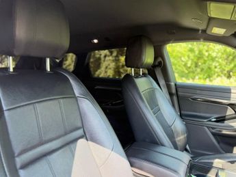 LAND ROVER RANGE ROVER EVOQUE 2.0 D200 MHEV R-Dynamic S SUV 5dr Diesel Auto 4WD Euro 6 (s/s) (