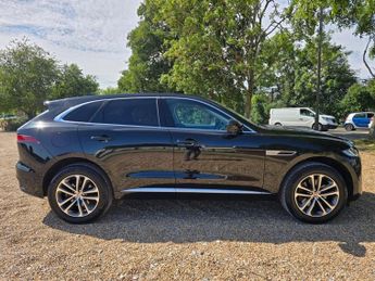 JAGUAR F-PACE 2.0 D200 MHEV R-Dynamic SE SUV 5dr Diesel Auto AWD Euro 6 (s/s) 