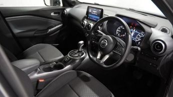 NISSAN JUKE 1.0 DIG-T N-Connecta SUV 5dr Petrol DCT Auto Euro 6 (s/s) (114 p