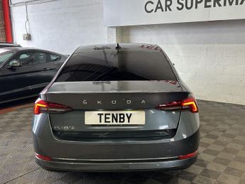 SKODA OCTAVIA 1.4 TSI iV 13kWh SE L Hatchback 5dr Petrol Plug-in Hybrid DSG Eu