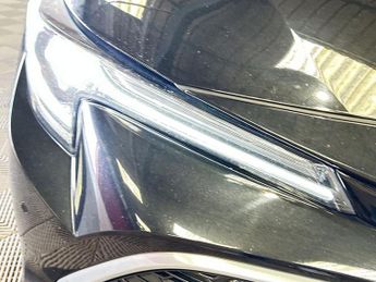 TOYOTA COROLLA 2.0 VVT-h Excel Hatchback 5dr Petrol Hybrid CVT Euro 6 (s/s) (18
