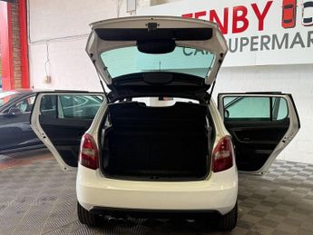 SKODA FABIA 1.4 TSI vRS S2000 Hatchback 5dr Petrol DSG Euro 5 (180 ps)