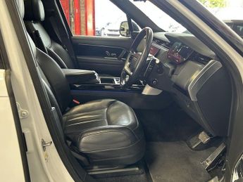LAND ROVER RANGE ROVER 3.0 P440e 38.2kWh HSE SUV 5dr Petrol Plug-in Hybrid Auto 4WD Eur