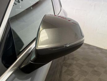 AUDI Q5 2.0 TDI 40 S line SUV 5dr Diesel S Tronic quattro Euro 6 (s/s) (