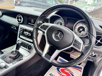 MERCEDES-BENZ SLK 2.1 SLK250 CDI AMG Sport Convertible 2dr Diesel G-Tronic+ Euro 5