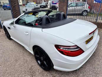 MERCEDES-BENZ SLK 2.1 SLK250 CDI AMG Sport Convertible 2dr Diesel G-Tronic+ Euro 5
