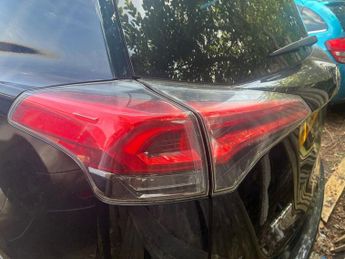 TOYOTA RAV4 2.0 D-4D Excel SUV 5dr Diesel Manual Euro 6 (s/s) (Safety Sense,