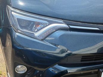 TOYOTA RAV4 2.0 D-4D Excel SUV 5dr Diesel Manual Euro 6 (s/s) (Safety Sense,