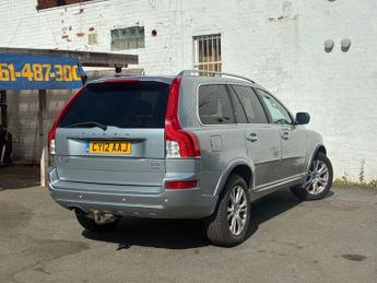 VOLVO XC90 2.4 D5 SE Lux SUV 5dr Diesel Geartronic 4WD Euro 5 (200 ps)