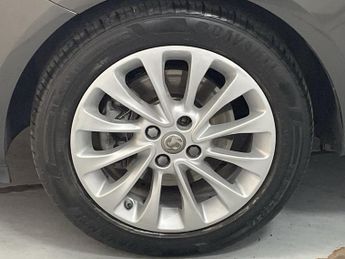 VAUXHALL CORSA 1.4i Turbo ecoFLEX SE Hatchback 5dr Petrol Manual Euro 6 (s/s) (