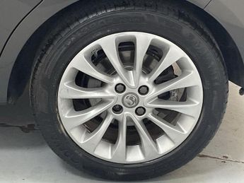 VAUXHALL CORSA 1.4i Turbo ecoFLEX SE Hatchback 5dr Petrol Manual Euro 6 (s/s) (