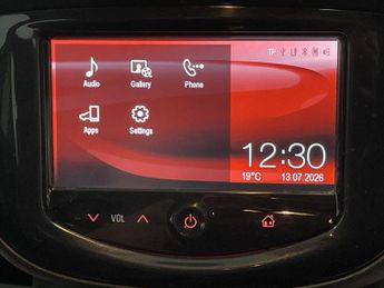 VAUXHALL CORSA 1.4i Turbo ecoFLEX SE Hatchback 5dr Petrol Manual Euro 6 (s/s) (