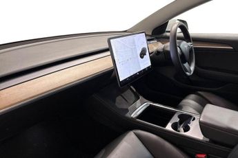 TESLA Model 3 (Dual Motor) Long Range Saloon 4dr Electric Auto 4WDE (346 ps)