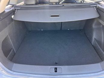 MG MG5 61.1kWh Exclusive Long Range Estate 5dr Electric Auto (156 ps)