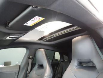 MERCEDES-BENZ CLA 1.3 CLA250e 15.6kWh AMG Line (Premium Plus) Shooting Brake 5dr P