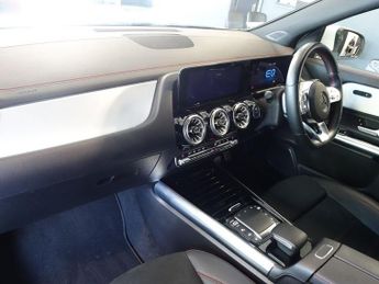 MERCEDES-BENZ EQA EQA 250+ 70.5kWh AMG Line SUV 5dr Electric Auto (190 ps)