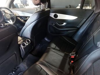 MERCEDES-BENZ EQC EQC 400 80kWh Sport SUV 5dr Electric Auto 4MATIC (408 ps)