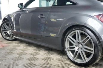 AUDI TT 2.0 TDI Black Edition Coupe 3dr Diesel S Tronic quattro Euro 5 (