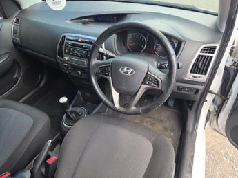 HYUNDAI I20 1.2 Active Hatchback 3dr Petrol Manual Euro 5 (85 bhp)