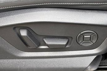 AUDI Q7 3.0 TDI V6 45 S Line SUV 5dr Diesel Tiptronic quattro Euro 6 (s/