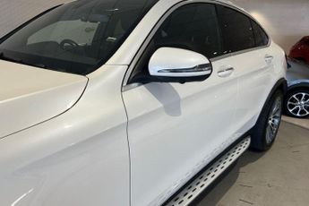 MERCEDES-BENZ GLC 2.0 GLC250 AMG Line (Premium) Coupe 5dr Petrol G-Tronic+ 4MATIC 