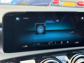 MERCEDES-BENZ A CLASS 1.3 A200 AMG Line (Premium) Hatchback 5dr Petrol 7G-DCT Euro 6 (