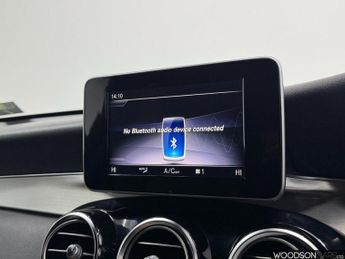 MERCEDES-BENZ GLC 2.1 GLC220d AMG Line SUV 5dr Diesel G-Tronic 4MATIC Euro 6 (s/s)