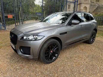 Jaguar F-Pace 2.0 D180 Chequered Flag SUV 5dr Diesel Auto AWD Euro 6 (s/s) (18