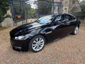 JAGUAR XF 2.0d R-Sport Saloon 4dr Diesel Auto Euro 6 (s/s) (180 ps)