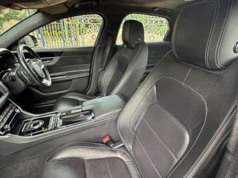 JAGUAR XF 2.0d R-Sport Saloon 4dr Diesel Auto Euro 6 (s/s) (180 ps)