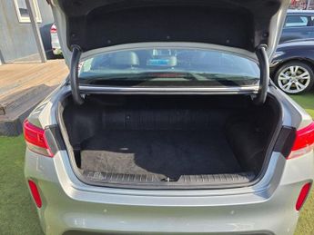 KIA OPTIMA 2.0h GDi 9.8kWh Saloon 4dr Petrol Plug-in Hybrid Auto Euro 6 (20